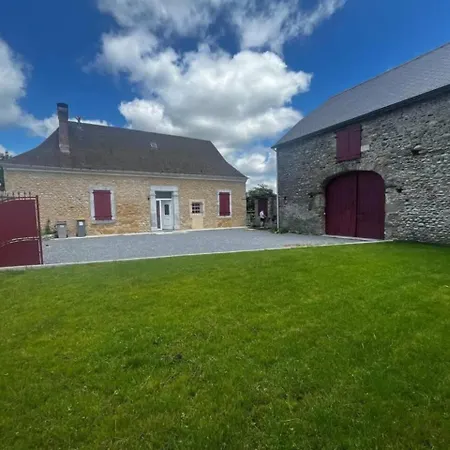La Petite Maison Rouge Сasa de vacaciones