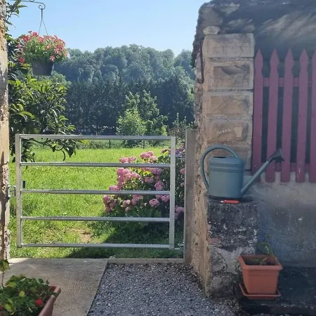 La Petite Maison Rouge Сasa de vacaciones *